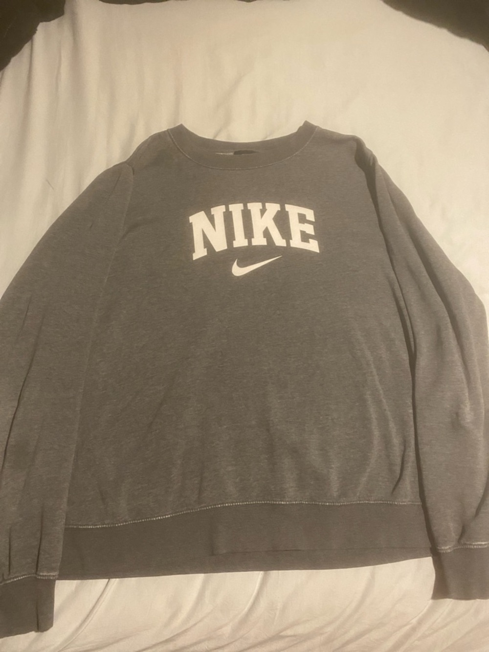 Classic (RETRO)Nike Gray Crewneck Sweatshirt with White Logo
